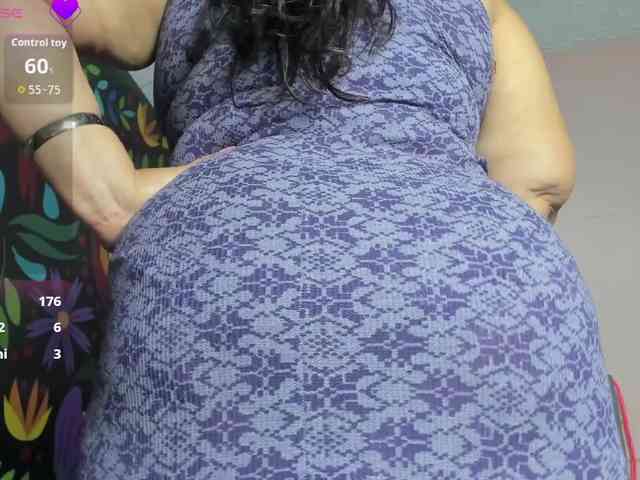 sharlott-bbw webcam