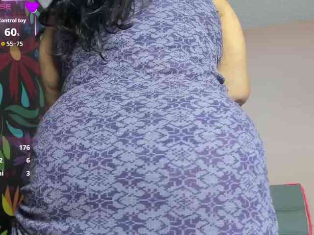 sharlott-bbw webcam