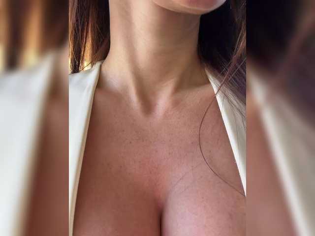 Accedi alla chat con il nickname OrgazMia OrgazMia