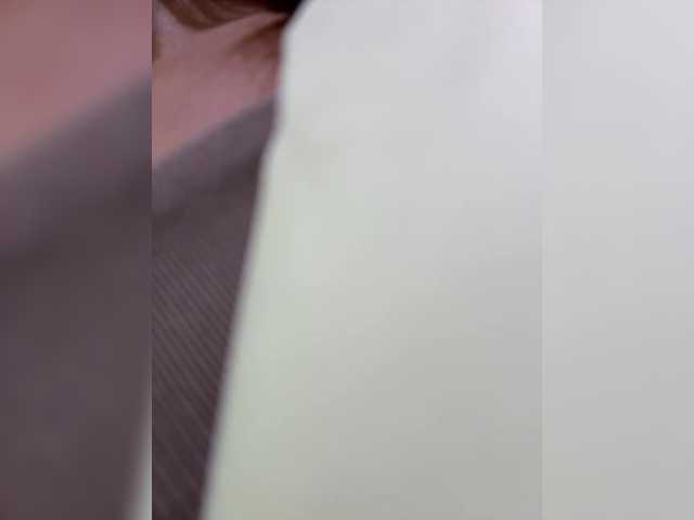 Gratis Live Sexcam mit OrgazMia OrgazMia