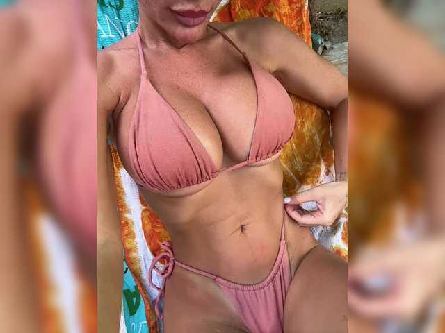 OrgazMia webcam