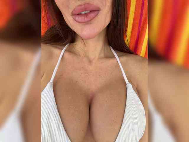 OrgazMia webcam