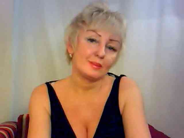 SweetHot-IM_69 webcam