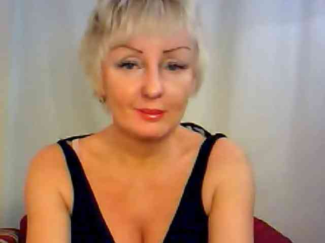 SweetHot-IM_69 webcam