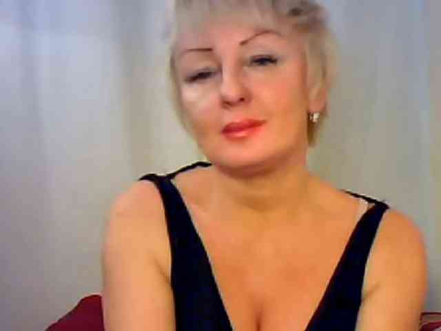 SweetHot-IM_69 webcam