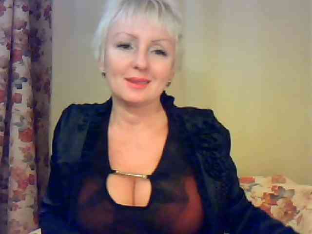 SweetHot-IM_69 webcam