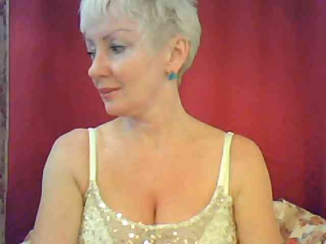 SweetHot-IM_69 webcam