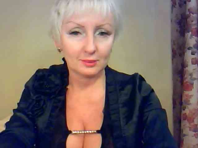 SweetHot-IM_69 webcam