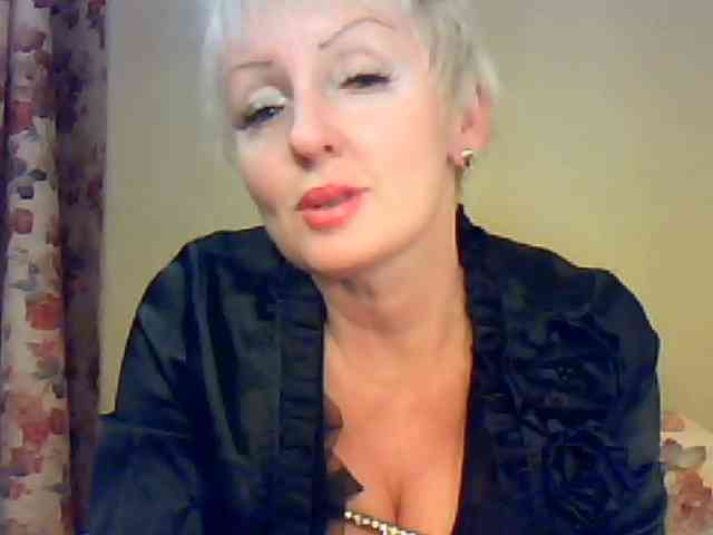 SweetHot-IM_69 webcam