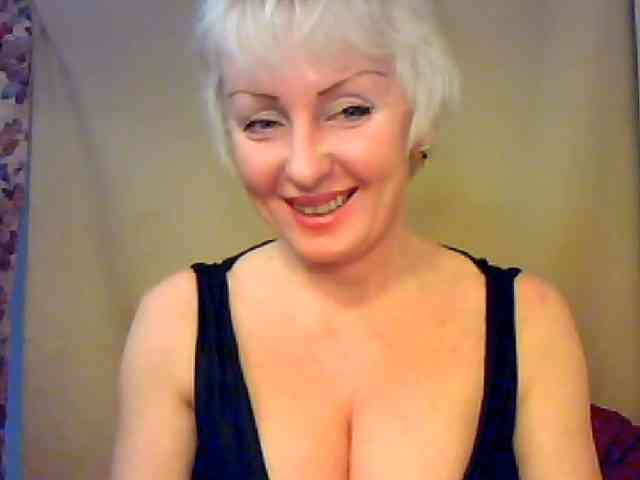 SweetHot-IM_69 webcam