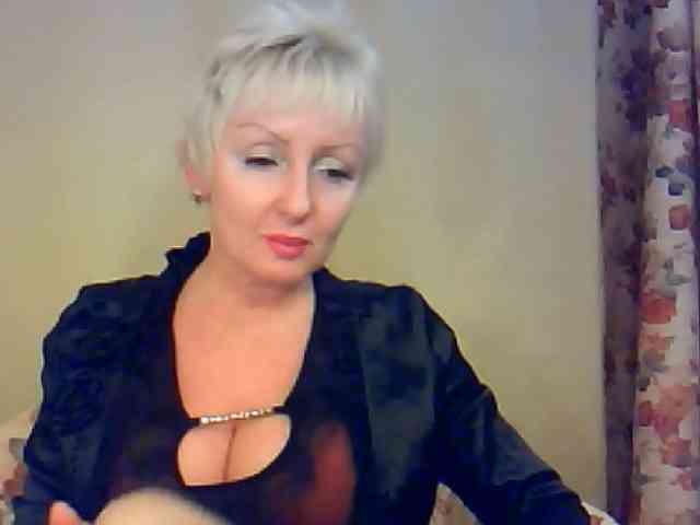 SweetHot-IM_69 webcam