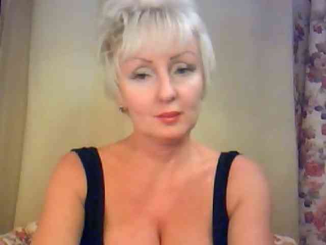 SweetHot-IM_69 webcam