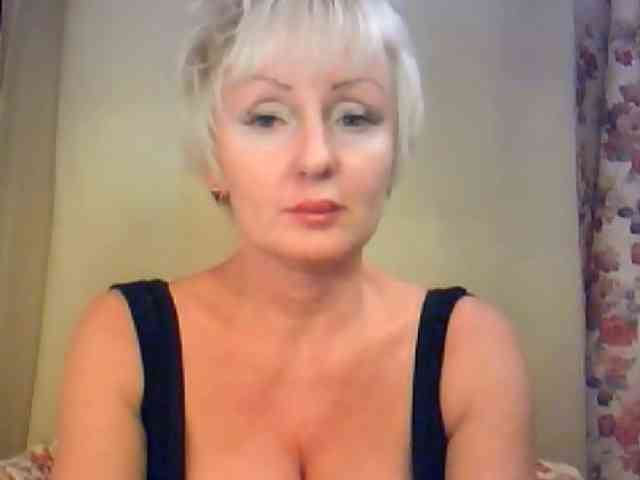 SweetHot-IM_69 webcam
