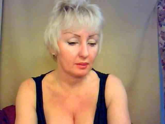 SweetHot-IM_69 webcam