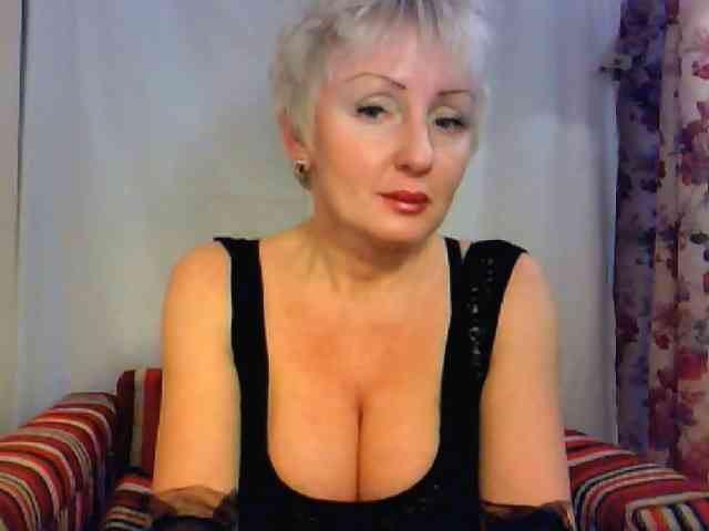 SweetHot-IM_69 webcam