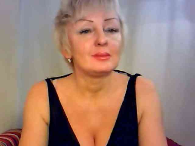 SweetHot-IM_69 webcam