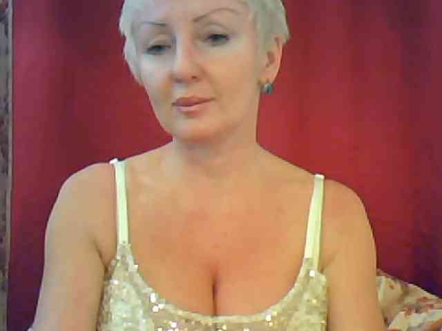 SweetHot-IM_69 webcam