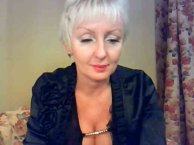 SweetHot-IM_69 webcam