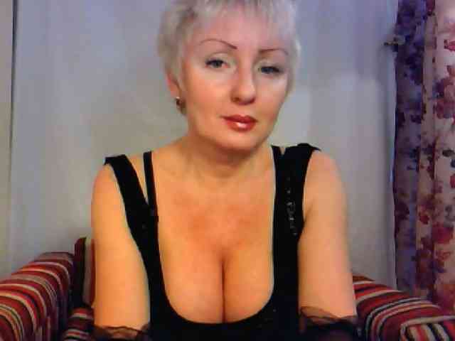 SweetHot-IM_69 webcam