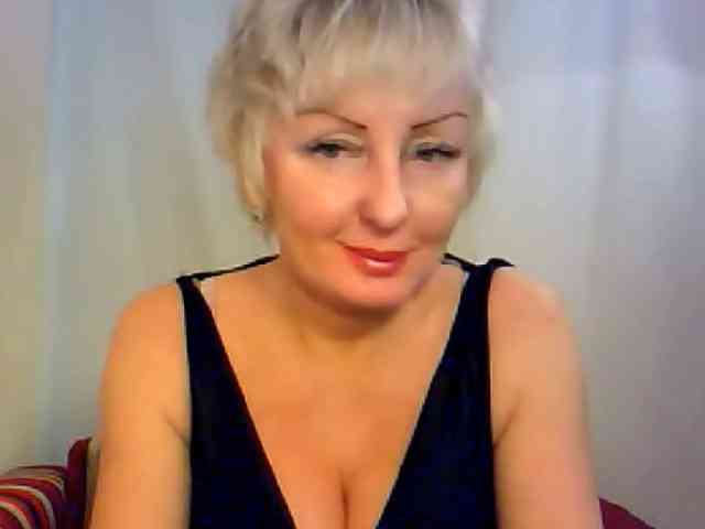 SweetHot-IM_69 webcam