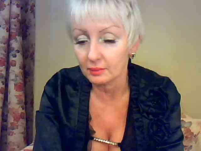 SweetHot-IM_69 webcam