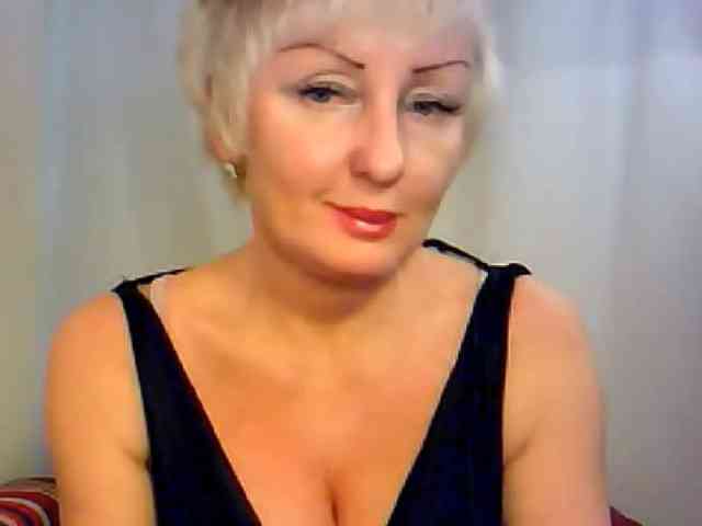 SweetHot-IM_69 webcam