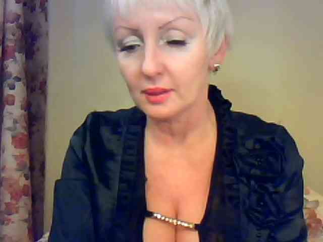 SweetHot-IM_69 webcam