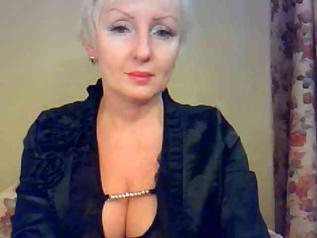SweetHot-IM_69 webcam