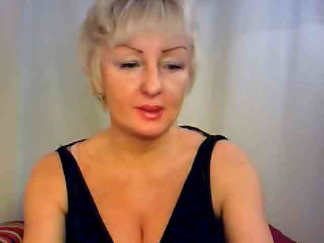 SweetHot-IM_69 webcam