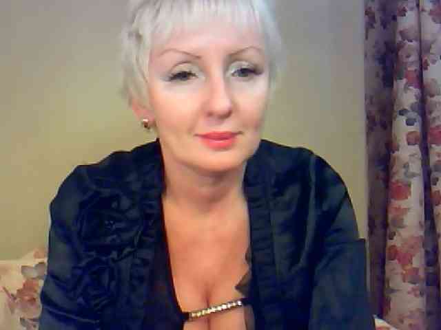 SweetHot-IM_69 webcam