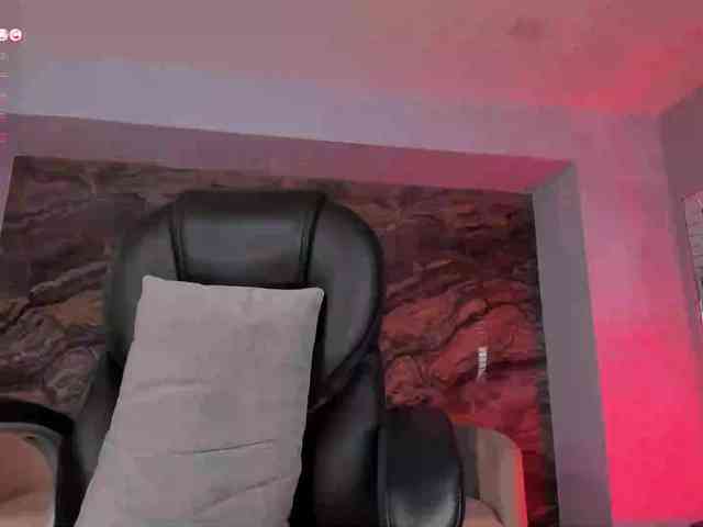 MaryLewis webcam