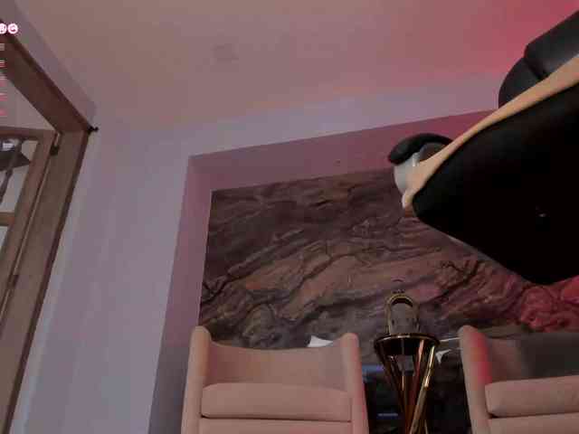 MaryLewis webcam