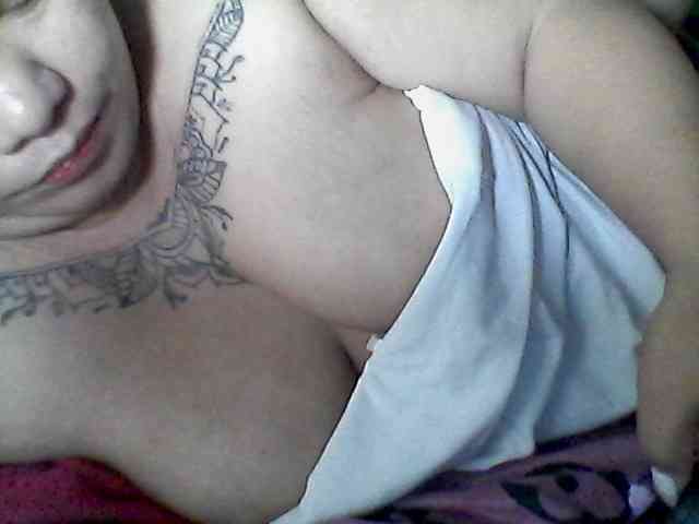 sweetasian33 webcam