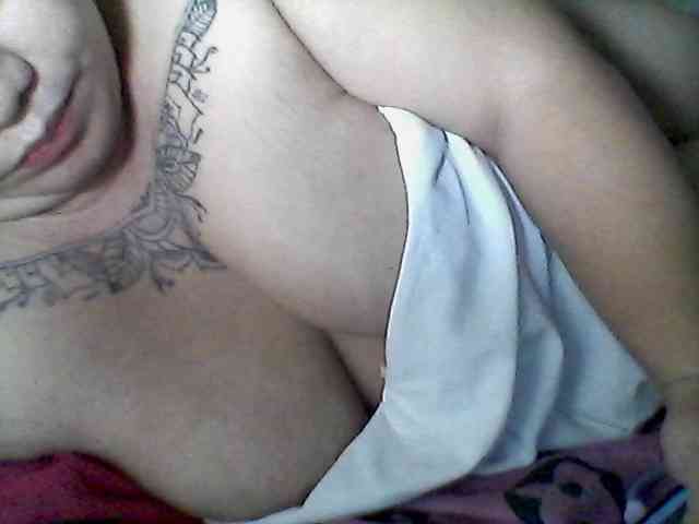 sweetasian33 webcam