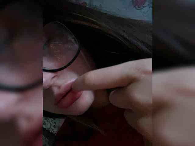 KristinaScott webcam