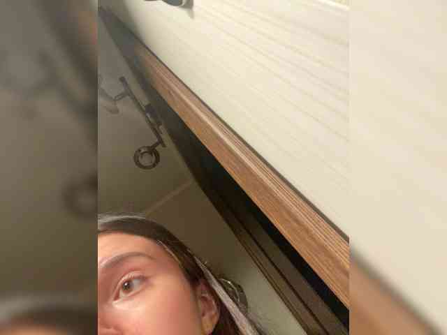 KristinaScott webcam