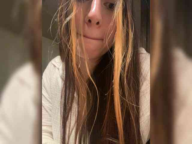 KristinaScott webcam