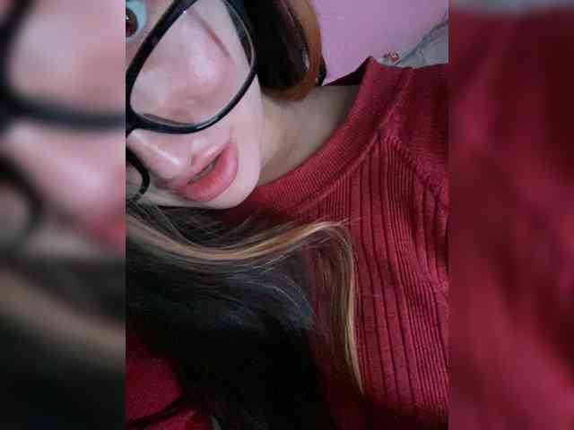 KristinaScott webcam