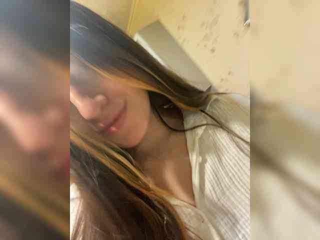 KristinaScott webcam