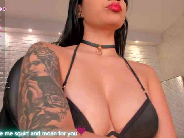 NickyLawson webcam