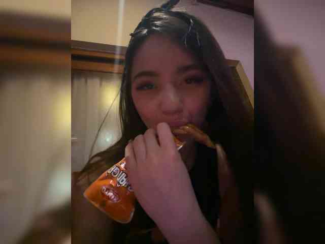 MoanaQliphoth webcam