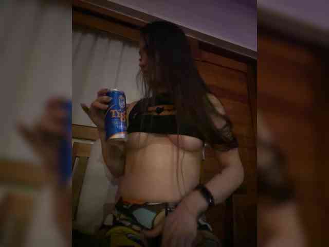 MoanaQliphoth webcam