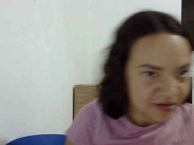 ElizabethMart webcam