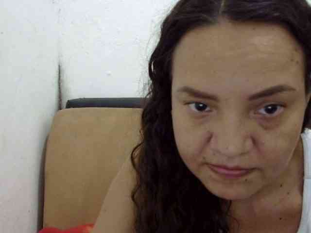 ElizabethMart webcam