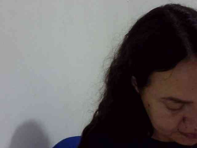 ElizabethMart webcam