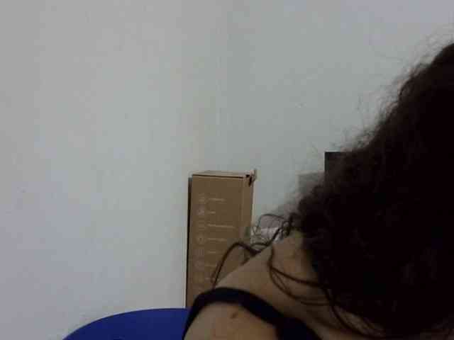 ElizabethMart webcam