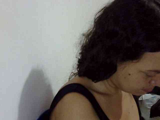 ElizabethMart webcam