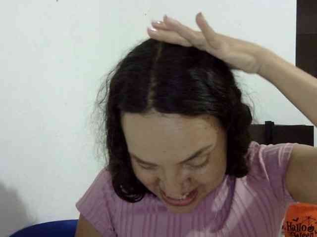 ElizabethMart webcam