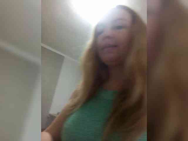 INESSASEXY1 webcam
