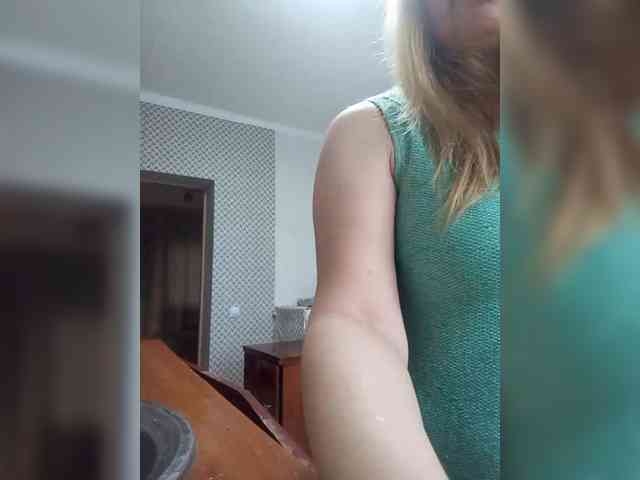 INESSASEXY1 webcam